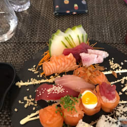 Sushi & sashimi