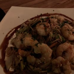 Yakisoba de camarão 