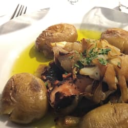 Roasted octopus with potatoes