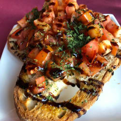 Bruschetta tomato