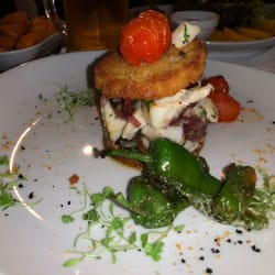 Bacalao con Pan de maíz 
