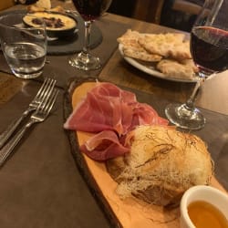 Ricotta con kataifi e prosciutto di S.Daniele 