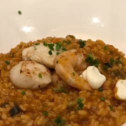 Arroz de vieras con gambas de Sanlucar 