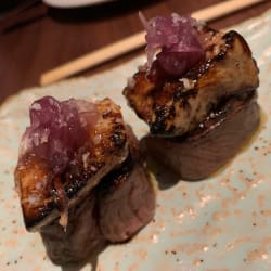 Gunka de Wagyu com Foie Gras
