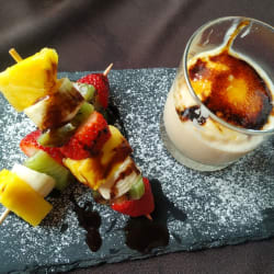 Laminado de frutas com leite creme