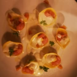 Tortelli con gambero rosso