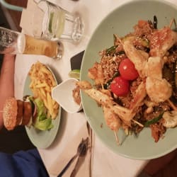 Kuala Lumpur bowl e hamburger