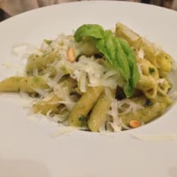 Penne pesto