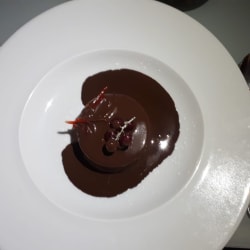 TNT chocolate, divinal 