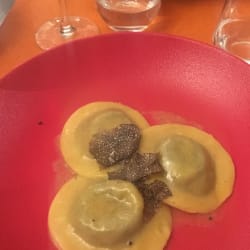 Raviole aux foie gras et à la truffe (menu du reveillon)