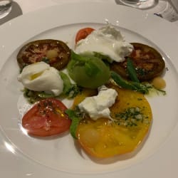 Carpaccio de tomates et buttera