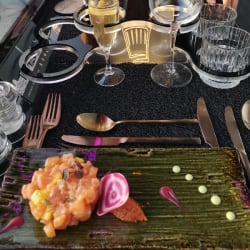 Tartare de saumon à la mangue