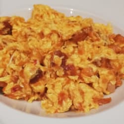 Ovos mexidos com farinheira