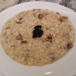 Risotto de trufas e cogumelos
