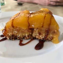 Quindim com base de amêndoas 