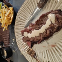 Black Angus maturado com molho pimenta