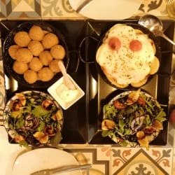 Alheira meatballs (L), potatoes with cheese, smoked ham and melted cheese