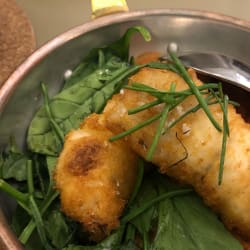 Esta abrotea é de ir a lua e voltar