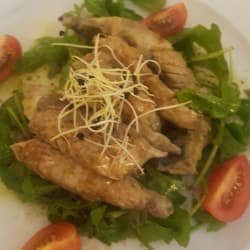 Sgombro e insalata