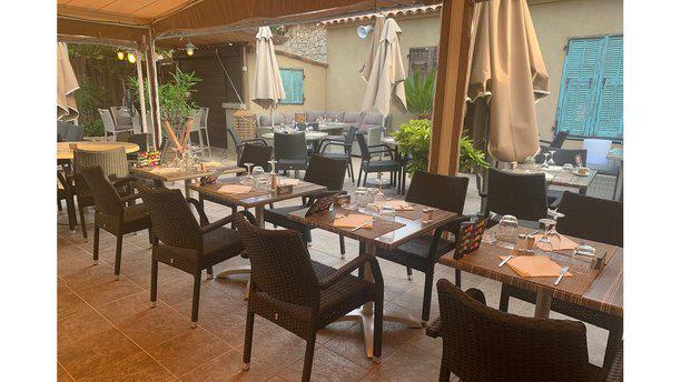 Le Jardin De Camille Et Quentin In Peymeinade Restaurant Reviews