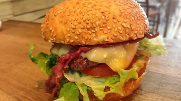 vans burger