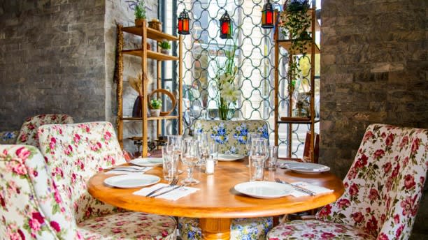Le Grand Liban In Lyon Restaurant Reviews Menu And Prices Thefork