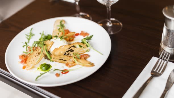 La Table De Genevieve In Paris Restaurant Reviews Menu And