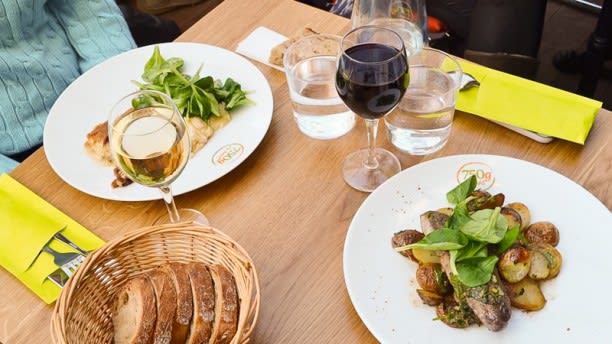 750g La Table Porte De Versailles In Paris Restaurant Reviews