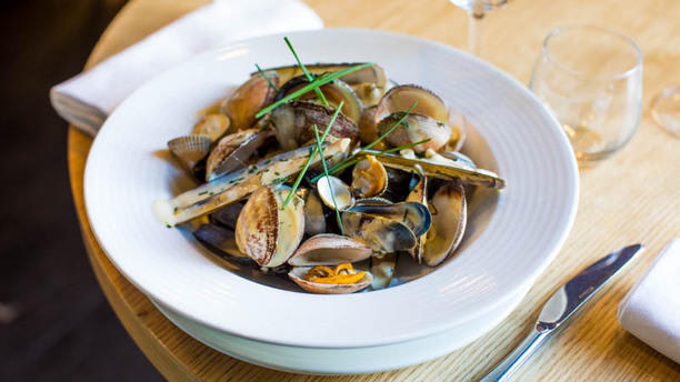 Restaurant Vin Et Maree Murat Pte De St Cloud Exelmans A Paris Menu Avis Prix Et Reservation