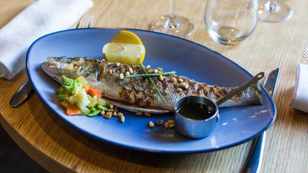 Restaurant Vin Et Maree Murat Pte De St Cloud Exelmans A Paris Menu Avis Prix Et Reservation