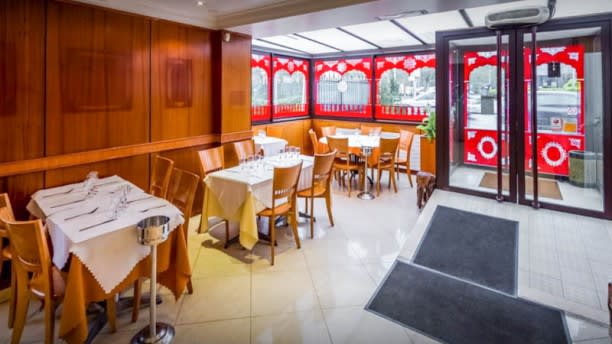 Taj Mahal In Villiers Sur Marne Restaurant Reviews Menu And