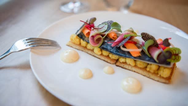Les Tables D Augustin In Paris Restaurant Reviews Menu And