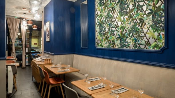 Les Tables D Augustin In Paris Restaurant Reviews Menu And