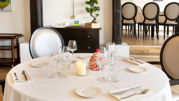 Autour De La Table In Huningue Restaurant Reviews Menu And