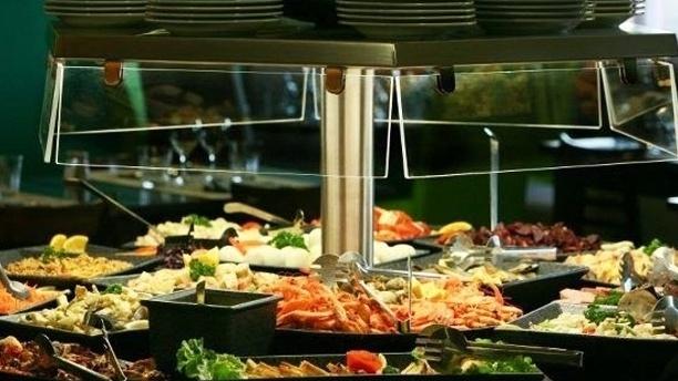 Les Pieds Sous La Table In Tresses Restaurant Reviews Menu And