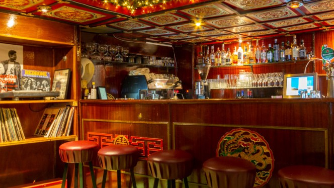 Het restaurant - Redbone, Amesterdão