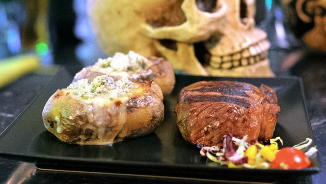 carne - La Casa del Demone, Turin