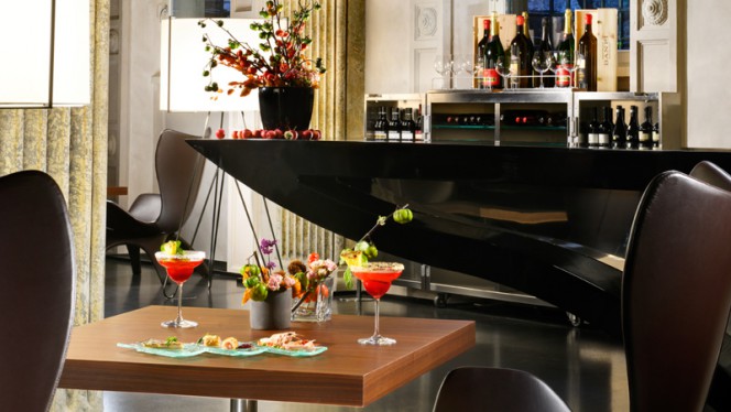 Angolo Lounge Bar - Senses, Rome