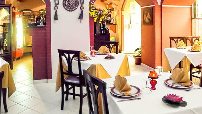 Tris Pausa Pranzo - Taj Mahal, Turin