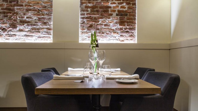 Vista sala - L'Alchimia, Milan