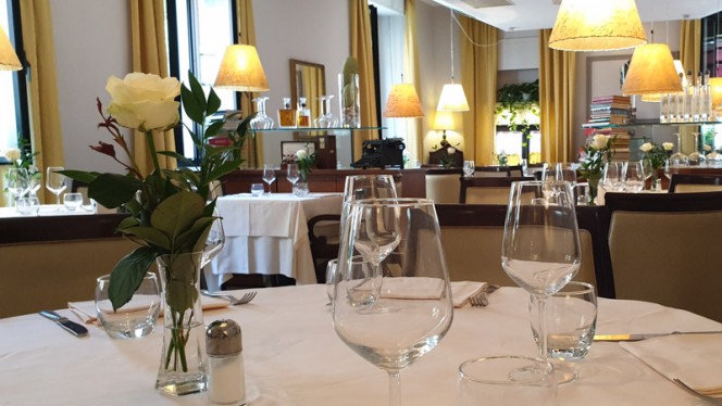 Vista sala - Belluccio's, Milan