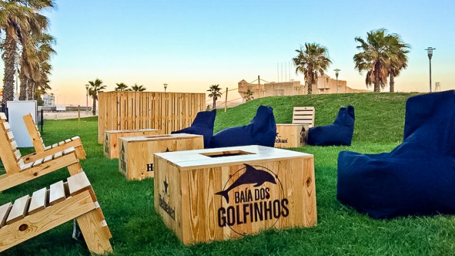 Esplanada - Baia dos Golfinhos, Oeiras