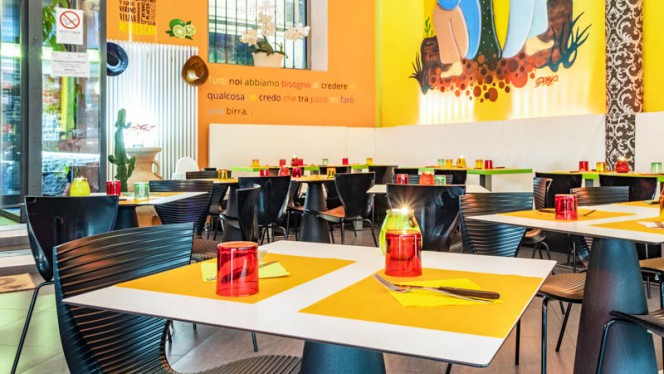 Interno - El Guajiro, Turin