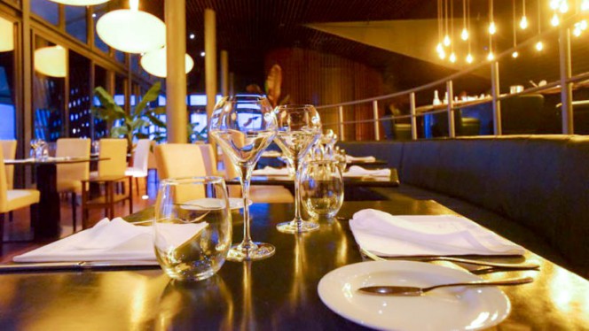 Vista do interior - Pure Restaurante Bar, Oeiras