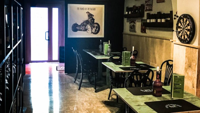 Entrata - Pensavo Peggio, Rome