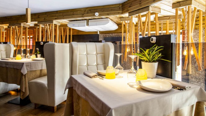 Veduta dell interno - Lu Dim Sum, Milan