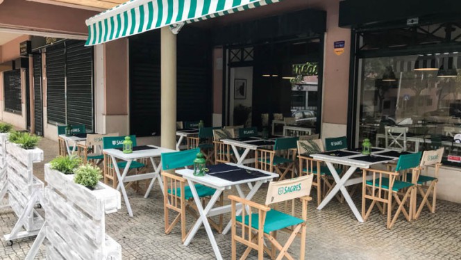 Esplanada - Great Mess, Carcavelos