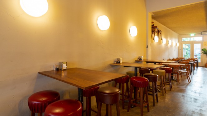 Restaurant - Little Collins West, Amesterdão