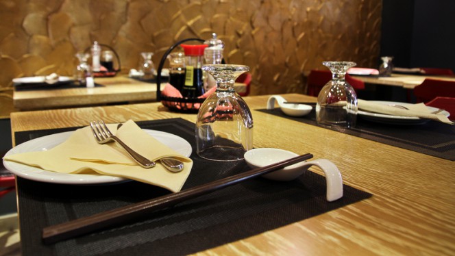 Sala - Stella d'Asia, Milan