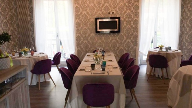 Restaurant - Chapeau, Turin